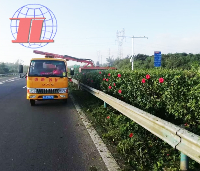 德州车载式绿篱修剪机